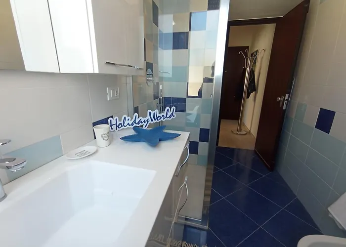 House Blu Cogo By World *